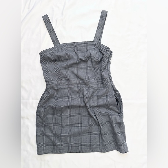Abercrombie & Fitch Plaid Houndstooth Pinafore Dress - Grey/Black - MP - Picture 6 of 13